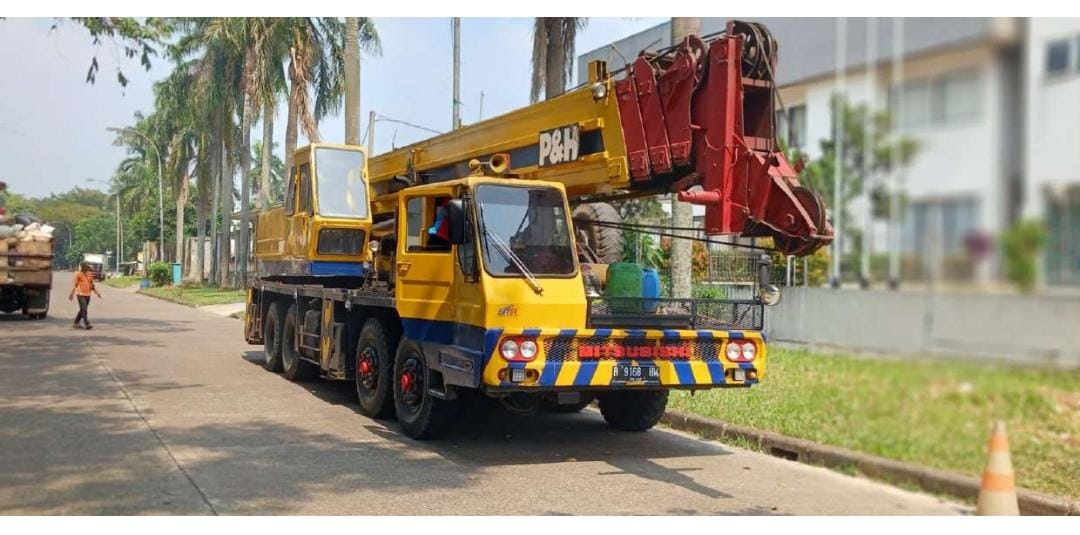 Mobile Crane 45 Ton Cianjur