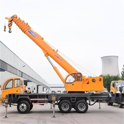 Truck Crane Jakarta Timur
