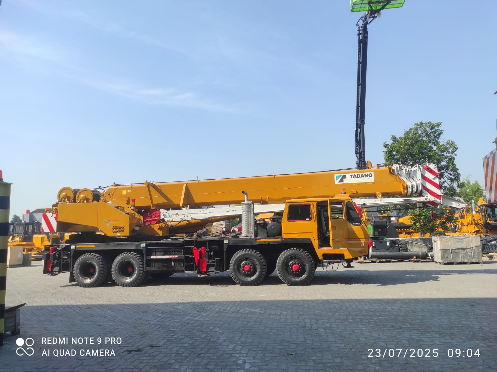 Truck Crane Cianjur